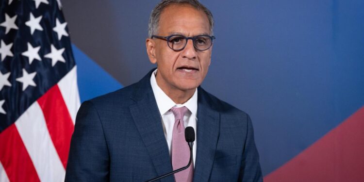 Pritjet nga vizita e zëvendës sekretarit amerikan