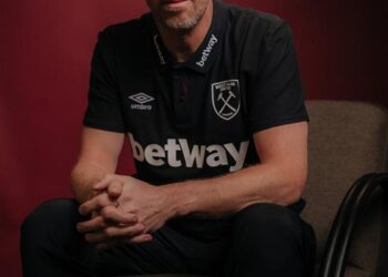 West Ham zyrtarizon pasuesin trajnerin e ri, Potter zëvendëson Lopeteguin