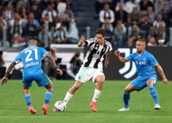 Lideri Napoli e pret Juventusin, në derbin e madh të Serie A