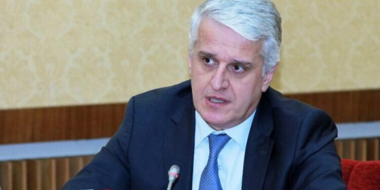 Majko tregon kontribut që dha ish-kryeministri grek gjatë luftës në Kosovë