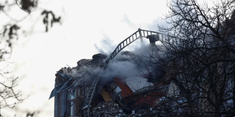 Rusia kryen sulm vdekjeprurës në Kiev