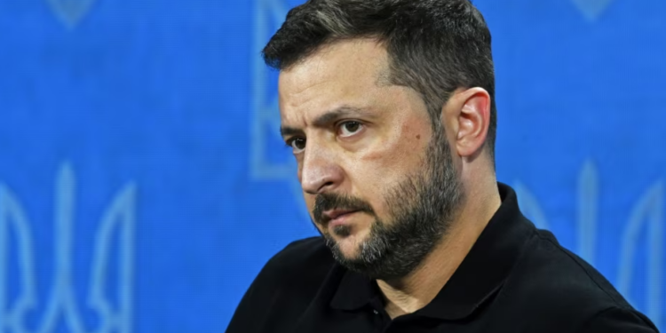 Zelensky: Zgjedhjet në Ukrainë mund të mbahen këtë vit, nëse hiqet gjendja e luftës