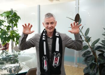 Ish-trajneri i Man Unitedit, bëhet trajner i Rashicës