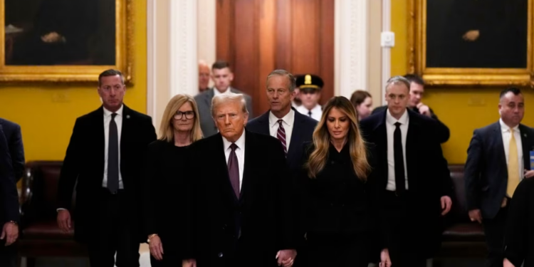 Presidenti i zgjedhur Donald Trump shkon në Kongres