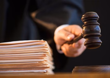 Ngrihet aktakuzë ndaj dy të dyshuarve për vrasjen e një personi në Gjilan