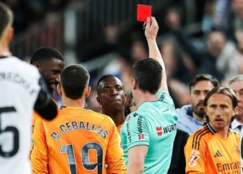 Zbulohet kohëzgjatja e dënimit për Vinicius Jr pas kartonit të kuq