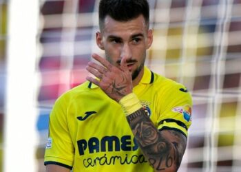 Barcelona po e monitoron situatën e Alex Baenas