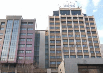 Brenda dhomës ku qëndroi Josip Broz Tito – sa kushton sot një dhomë në Hotel Grand Prishtina?