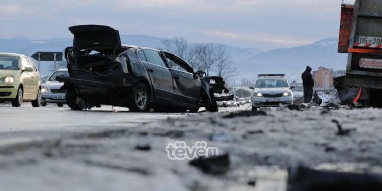 Si ndodhi aksidenti me fatalitet në rrugën Lipjan–Shtime, ku vdiq një person e një tjetër u lëndua?