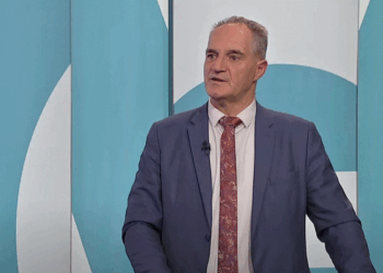 Hasani: Kurti ka mbrojtur ministra të korruptuar, Thaçi asnjëherë nuk e ka mbrojtur Limajn