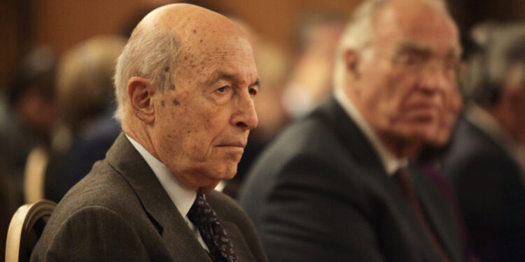 Vdes ish-kryeministri grek Kostas Simitis