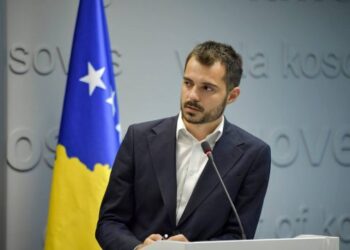 Kryeziu-Abdixhikut: Kurti preferon Kuvendin për debat e jo studiot televizive të oligarkëve