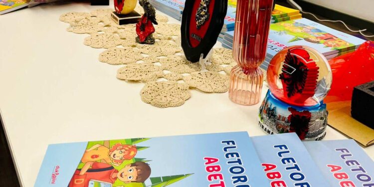 Në Londër hapet shkolla shqipe