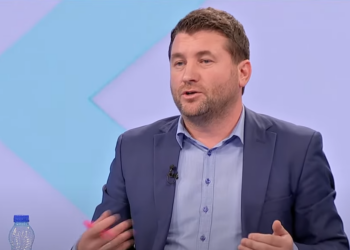 Qerimi: LVV e ka liderin e fortë jo ekipin, LDK e PDK e kanë ekipin e fortë jo lidershipin