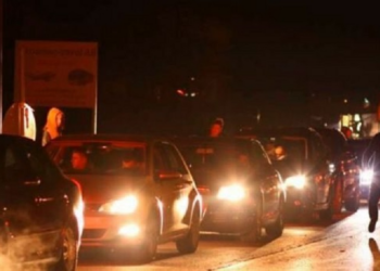 Deri në pesë orë po presin mërgimtarët në Merdarë