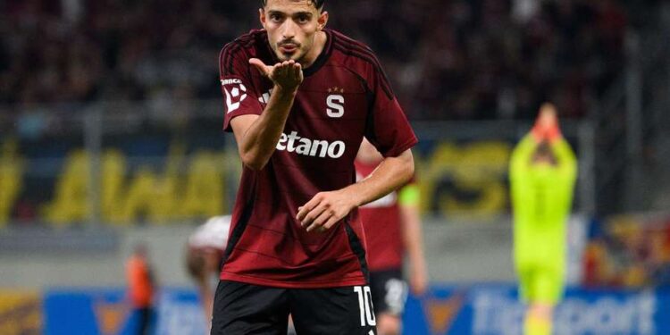 Albion Rrahmani merr numrin 9 te Sparta