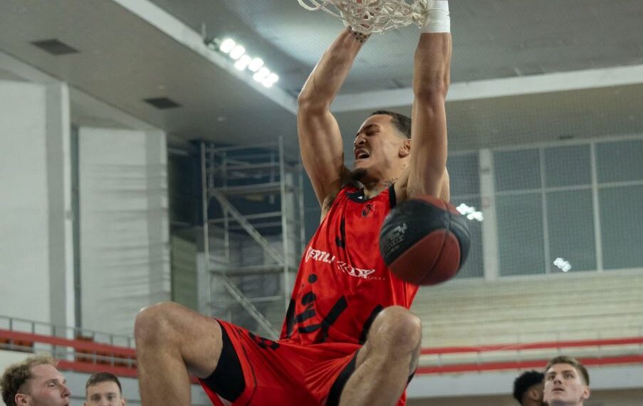 Vëllaznimi mposht edhe Pejën