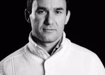 Osmani ngushëllon familjarët për vdekjen e gazetarit, Faton Osmanit