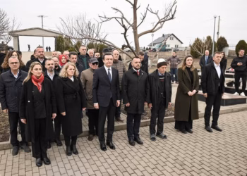 Maqedonci: Sakrifica e dëshmorëve të rënë për lirinë e atdheut, na obligojnë të vazhdojmë punën me nder e përkushtim