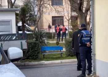 Shkodër, vdes një burrë nga plagët e shkaktuara me armë zjarri, një grua plagoset rëndë
