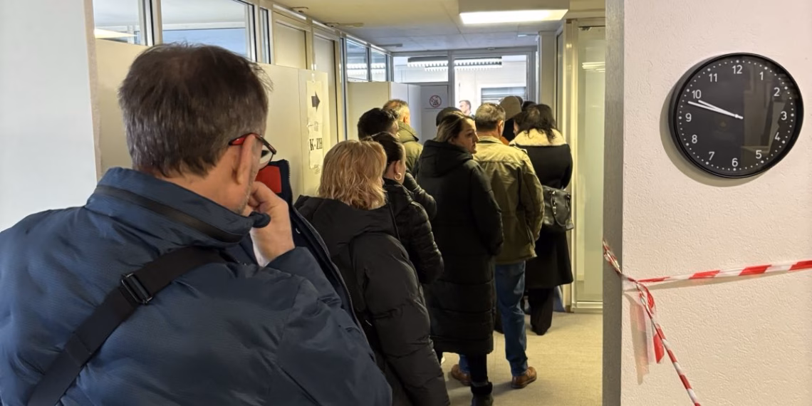 KQZ: Deri në ora 11:00 votuan mbi 4 mijë votues nga diaspora