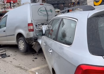 Pesë persona të lënduar në një aksident në Prishtinë