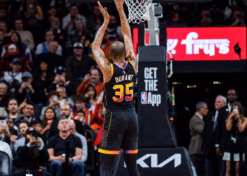 Durant arrin shifrën magjike prej 30 mijë pikësh në NBA