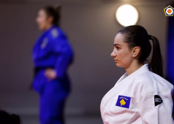 Xhudistët vazhdojnë përgatitjet në Paris