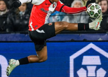 Feyenoord “shokon” Milanin, Bayern i mbijeton Celticut