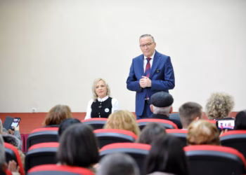 Hamza: Personat me aftësi të ndryshme nuk do të mbeten kurrë pa mbështetje