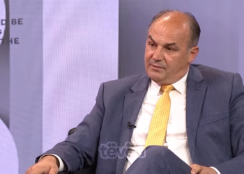 Hoxhaj: Është e gabuar të barazohet fati i Kosovës me atë të Ukrainës