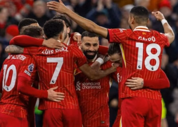 Atletico Madrid rivalizon Barcelonën për transferimin e yllit të Liverpoolit