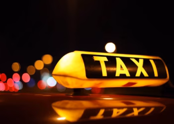 Taksisti sulmohet nga pasagjeri në veri të Mitrovicës