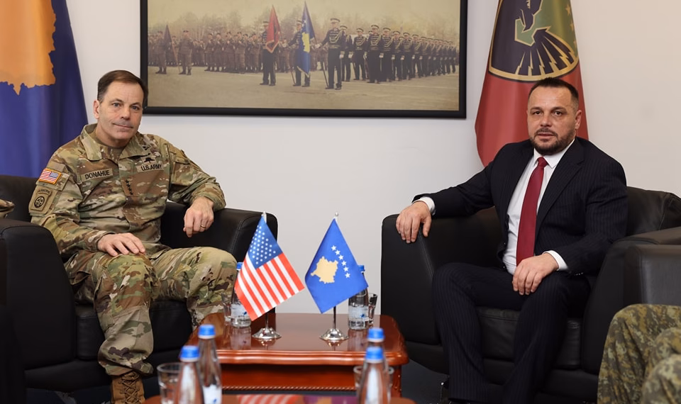 Maqedonci takon komandantin e ushtrisë amerikane, diskutuan për gjendjen e sigurisë në vend