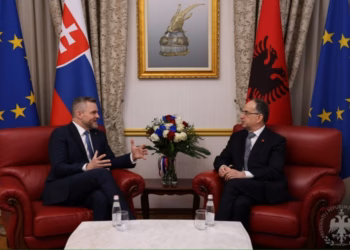 Begaj: Shqipëria shpreson në mbështetjen e Sllovakisë për anëtarësimin e Kosovës në organizatat ndërkombëtare