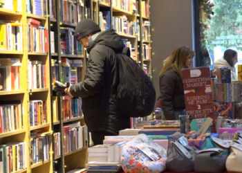 ​Çfarë lloj librash lexojnë të rinjtë në Kosovë?