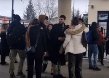 Studentët serbë nga Kosova drejt Nishit: Shpresa po zgjohet përsëri te ne