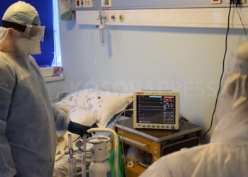 ​5 vjet nga viktima e parë si pasojë e COVID-19 në Kosovë