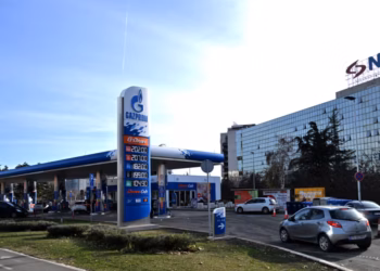 Industria serbe e naftës thotë se sanksionet amerikane ndaj saj janë shtyrë përsëri