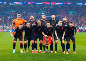 Strakosha është mirë, Shqipëria kryen stërvitjen në Londër për duelin me Andorrën