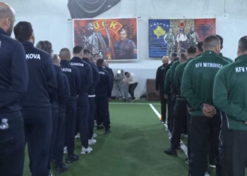 Turneu memorial “Ilir Lushtaku” mblodhi veteranët e futbollit në Skenderaj