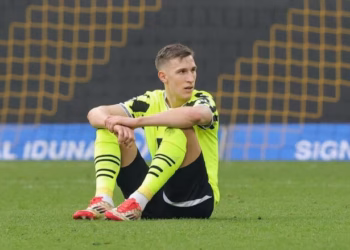 Liverpooli gjen zëvendësuesin e Van Dijk, 60 milionë euro për yllin e Dortmundit