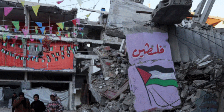 Delegacioni izraelit në Katar për bisedimet mbi armëpushimin në Gazë