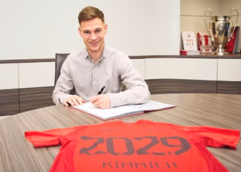 Kimmich rinovon kontratën me Bayernin