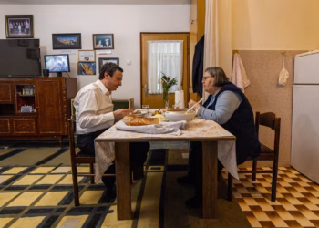 Kurti: Nëna Ferdonije është simbol i qëndresës sonë kombëtare