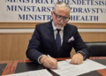 Ministrit Vitia i kërkohet të pezullojë vendimin për çmimin e barnave