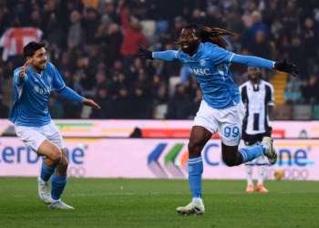 Fenerbahçe rivalizon Chelsean për Anguissan