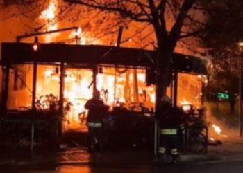 Digjet një restorant në Kaçanik