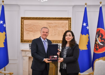 Osmani pret në takim lamtumirës ambasadorin e Italisë në Kosovë