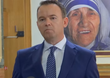 Peci i bën thirrje opozitës ta votojë kryeparlamentarin